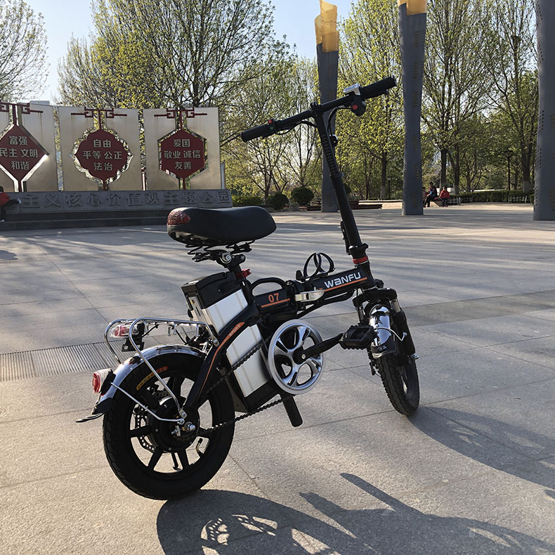 14寸鋰電池折疊電動車鋰電池代步車 便攜超輕電動車 廠家可加工定制