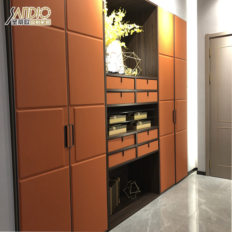 新中式感應燈帶紅酒柜