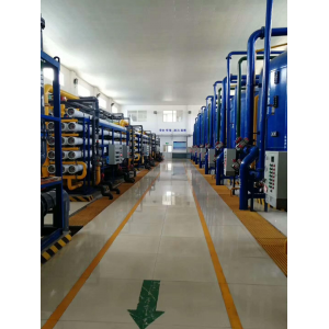 反滲透純凈水設(shè)備 20噸過(guò)濾軟化地下水處理設(shè)備 勝王水處理