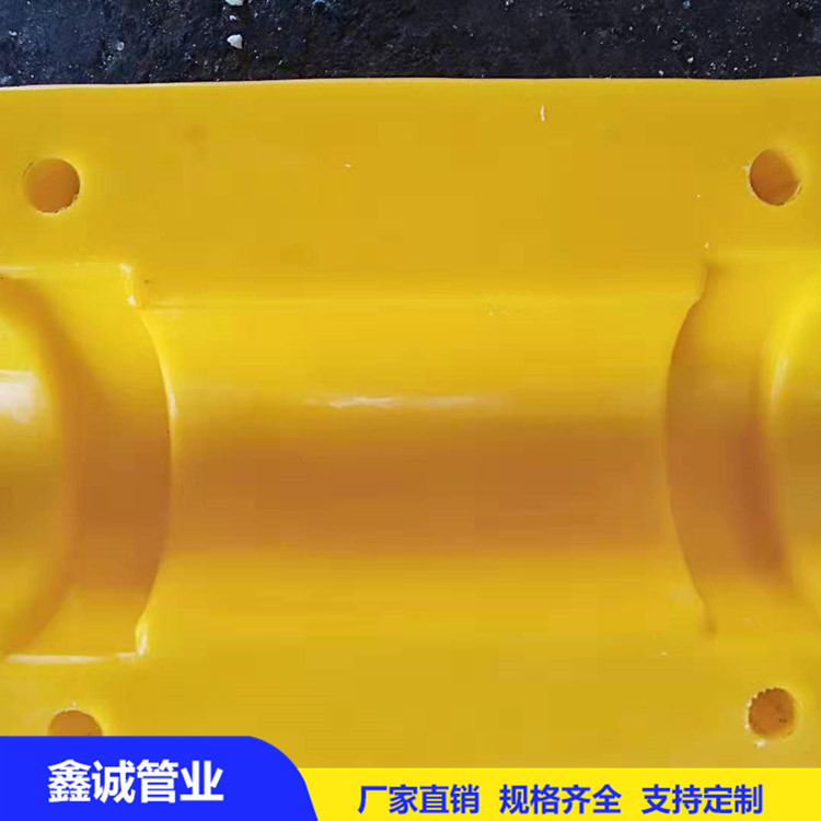 定制聚乙烯浮體管道浮漂 水庫養(yǎng)殖浮筒