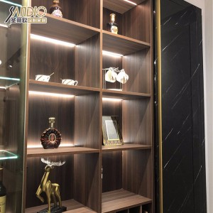 整體極簡紅酒展示柜