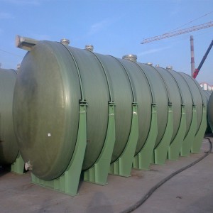 玻璃鋼污水處理設(shè)備 玻璃鋼臥式纏繞儲(chǔ)罐廠家