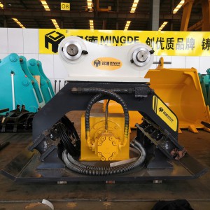 住友360振動(dòng)夯現(xiàn)貨       瀝青地面進(jìn)口振動(dòng)夯