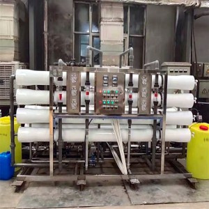 廠家銷售 8噸雙級反滲透純凈水設備  工業(yè)脫鹽海水淡化