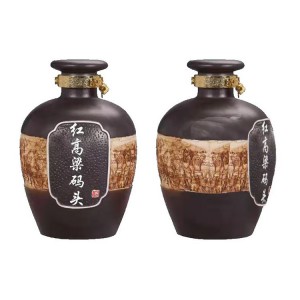 盛邦泉池酒業(yè)誠招代理商 紅高粱白酒招商加盟 歡迎咨詢